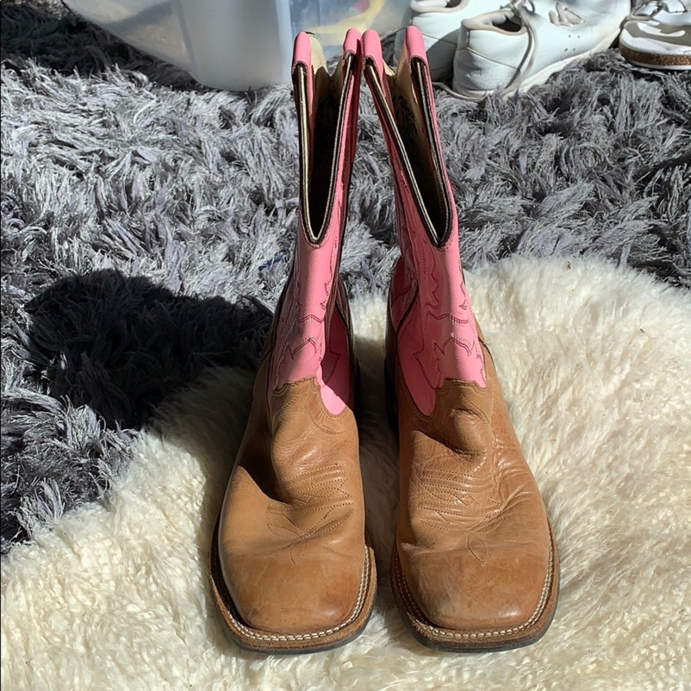 Pink cowgirl boots